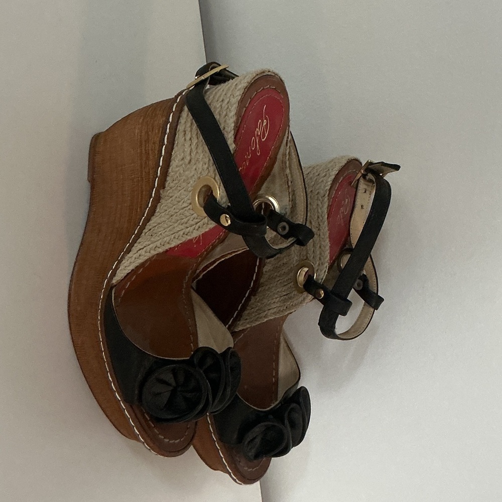 Paloma Barcelo Black Wedge Sandals